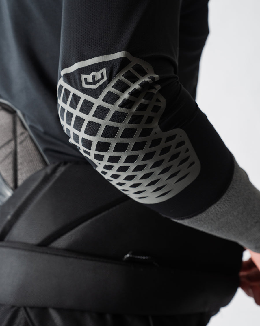 Core TILO Neck & Wrist Top - Mens - image 6