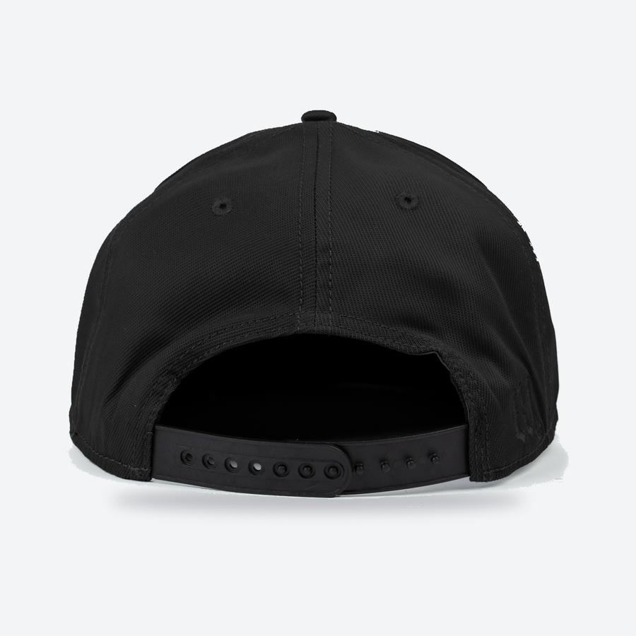 Warroad The Coach Hat blackout - back snapback closure - image 3